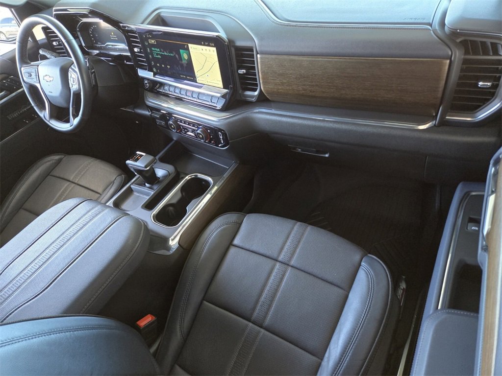 Used 2024 Chevrolet Silverado 1500 High Country w/ High Country Premium Package image 19