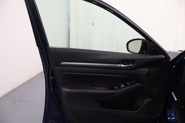 Used 2024 Nissan Altima 2.5 SR image 9