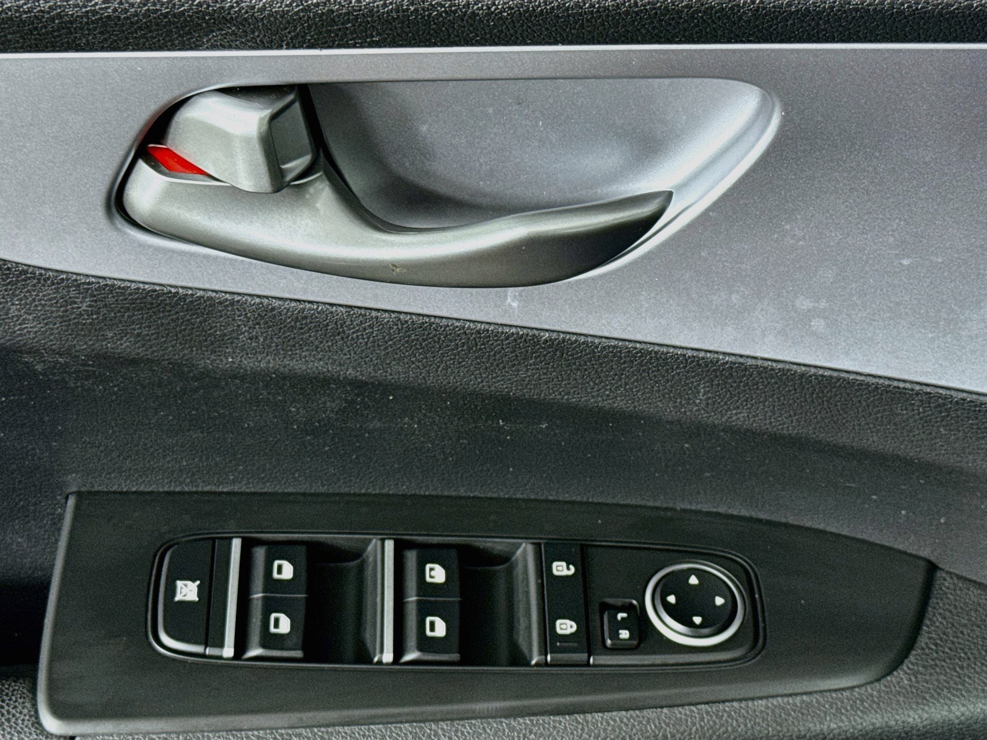 Used 2022 Kia Forte LXS w/ LXS Technology Package FWD image 21