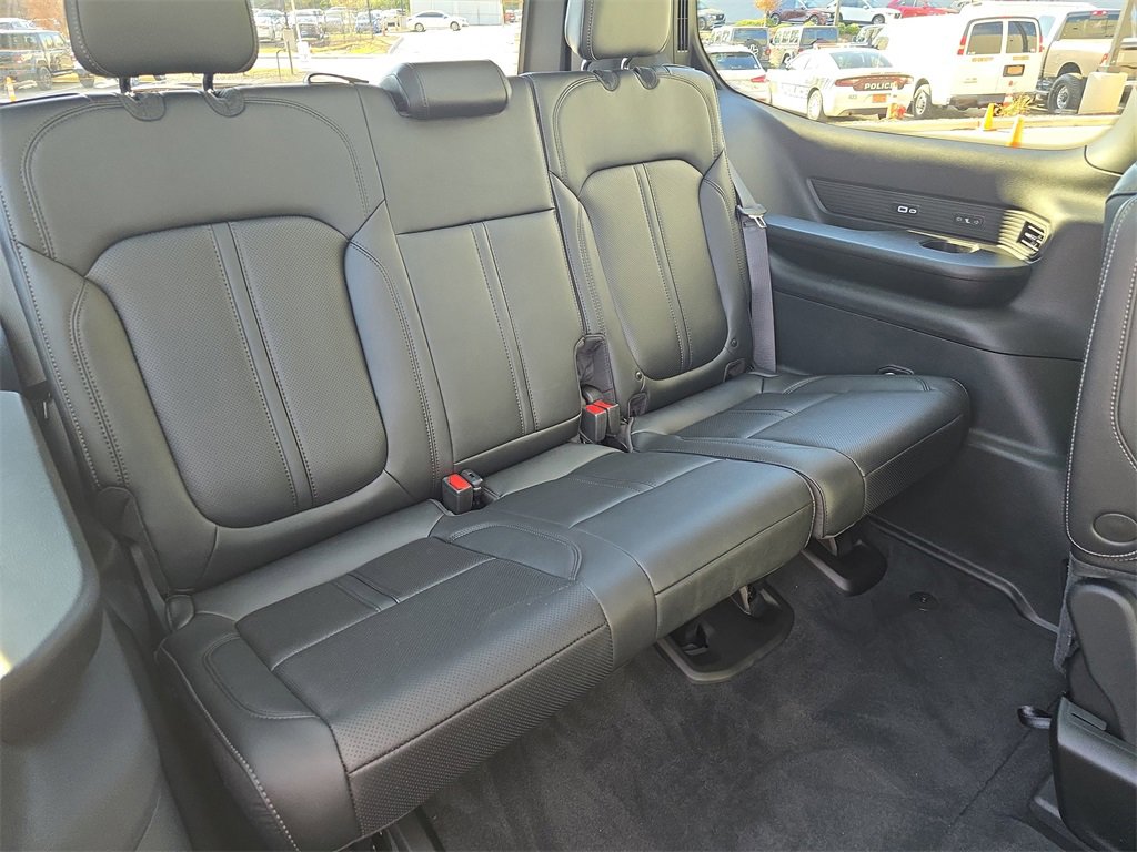 New 2026 Jeep Grand Wagoneer Limited image 13