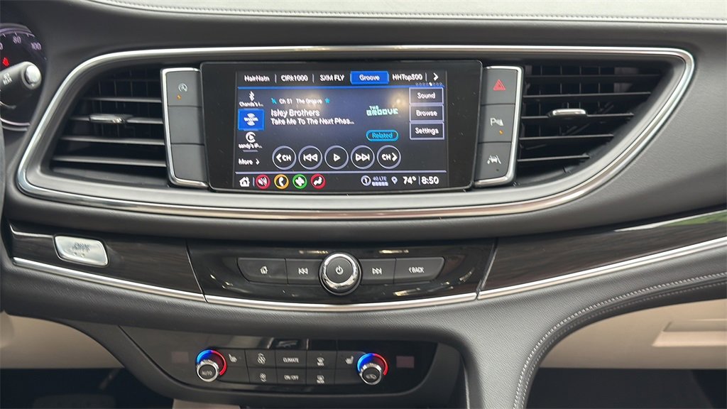 Used 2022 Buick Enclave Essence w/ Experience Buick Package image 21