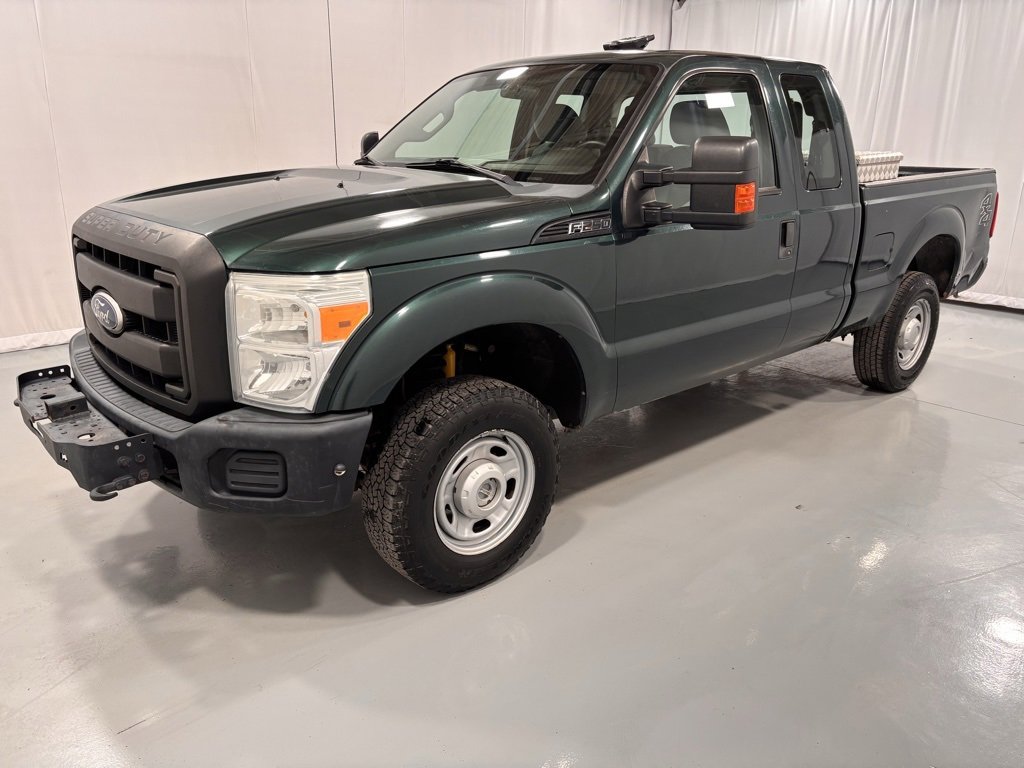 Used 2011 Ford F250 XL image 1