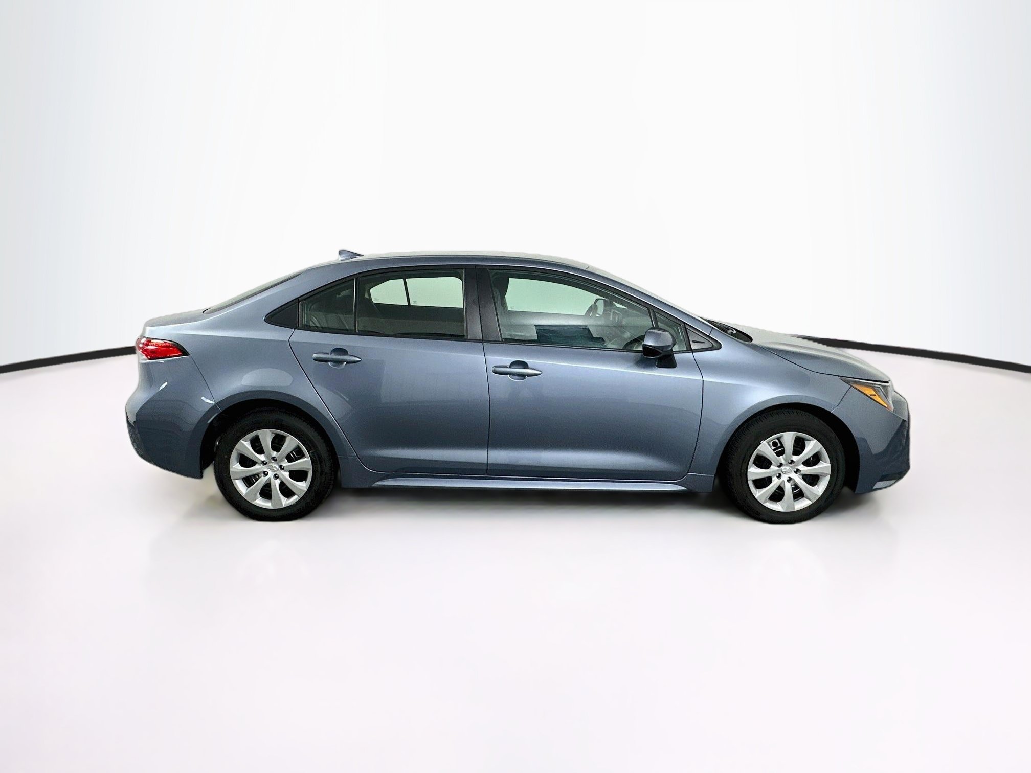 Used 2026 Toyota Corolla LE FWD image 10