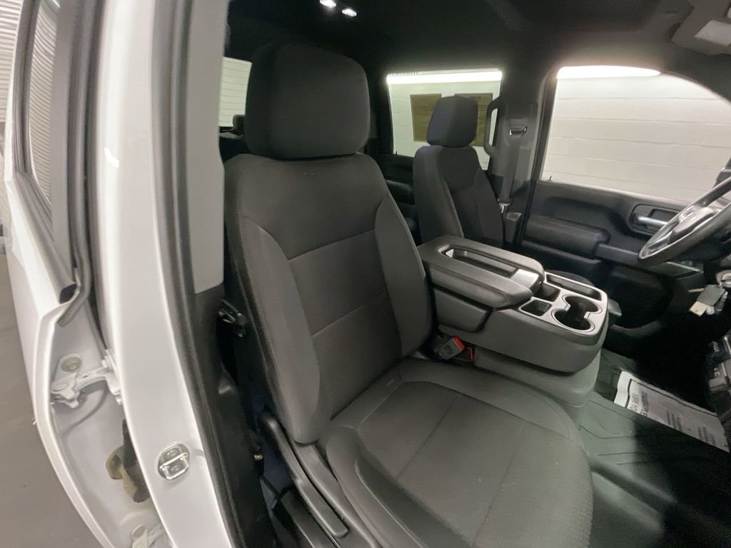 Used 2023 Chevrolet Silverado 2500 Custom w/ Custom Value Package image 25