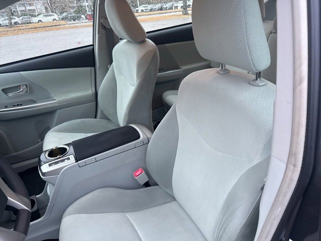 Used 2012 Toyota Prius V image 15