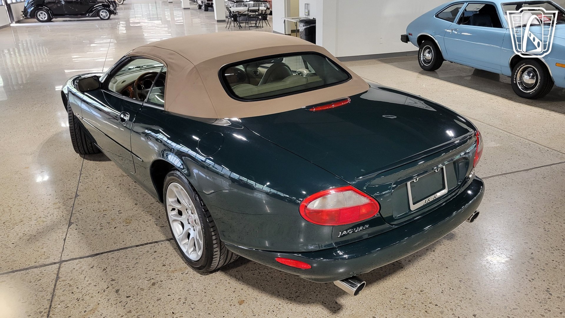 Used 2000 Jaguar XK8 Convertible RWD image 32