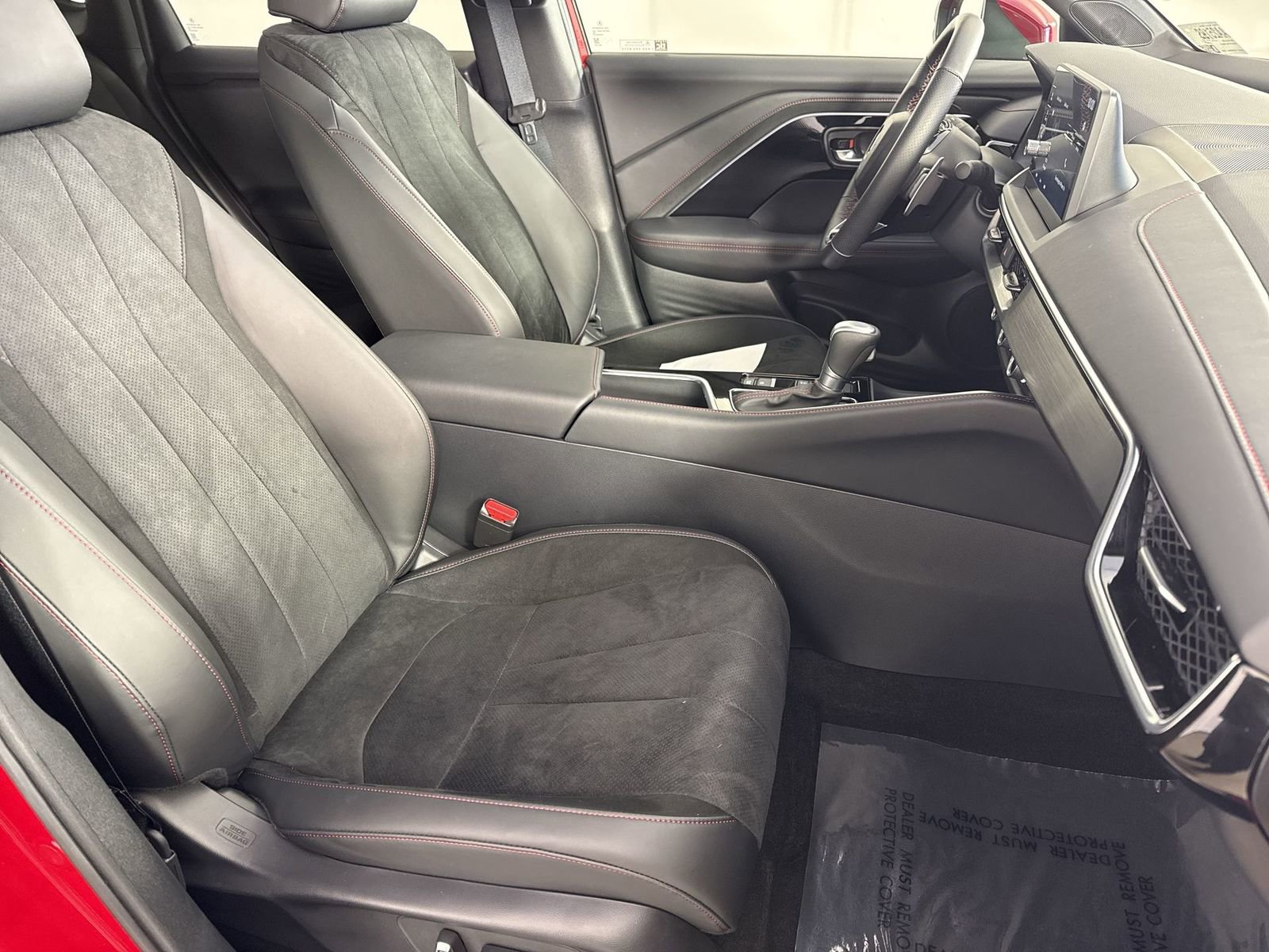 Certified 2025 Acura ADX A-Spec image 38