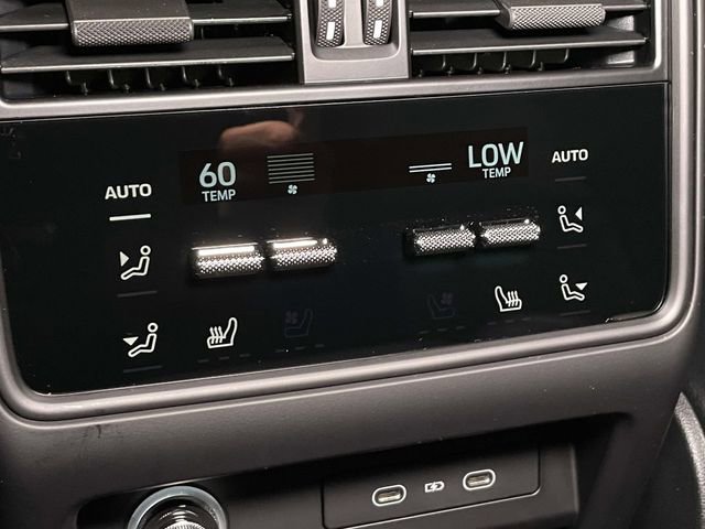 New 2026 Porsche Cayenne GTS image 25