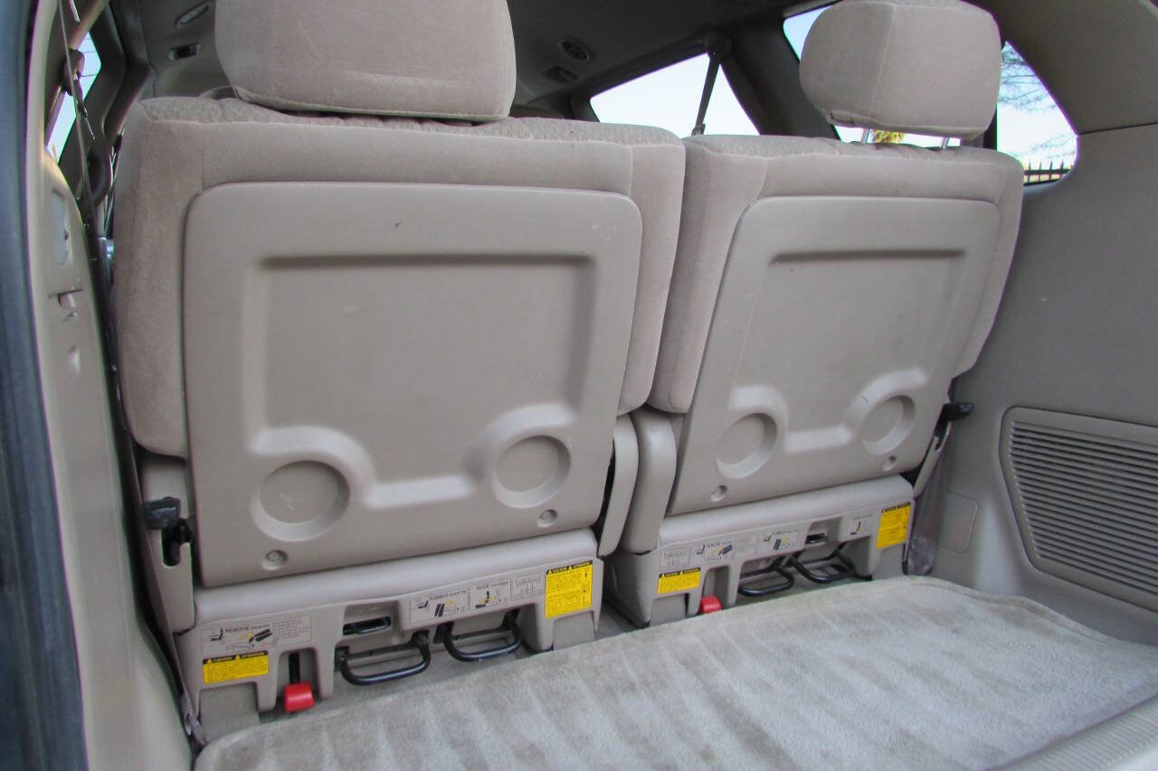 Used 2002 Toyota Sienna CE FWD image 31