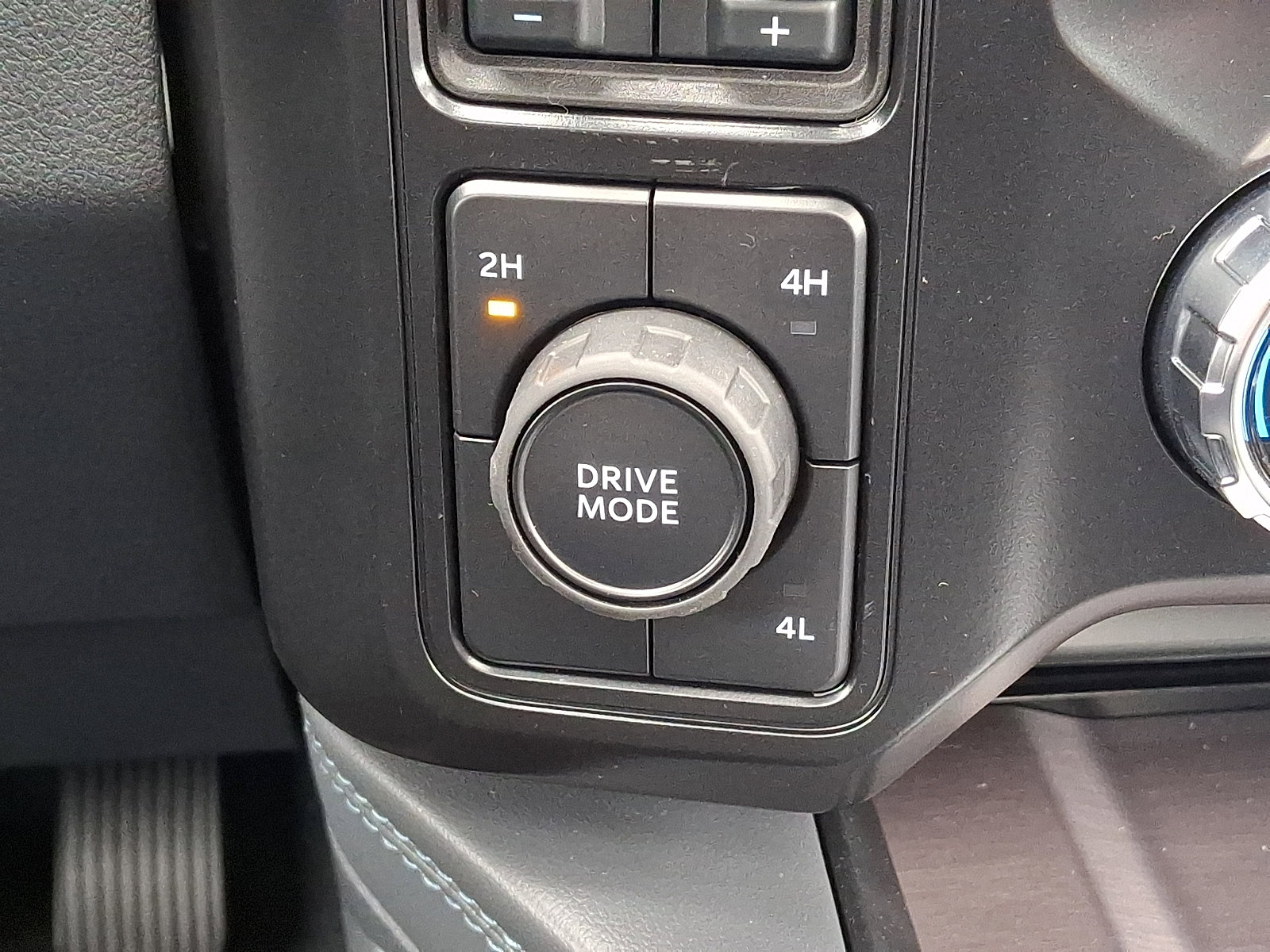 Used 2026 Ford F450 Platinum image 29