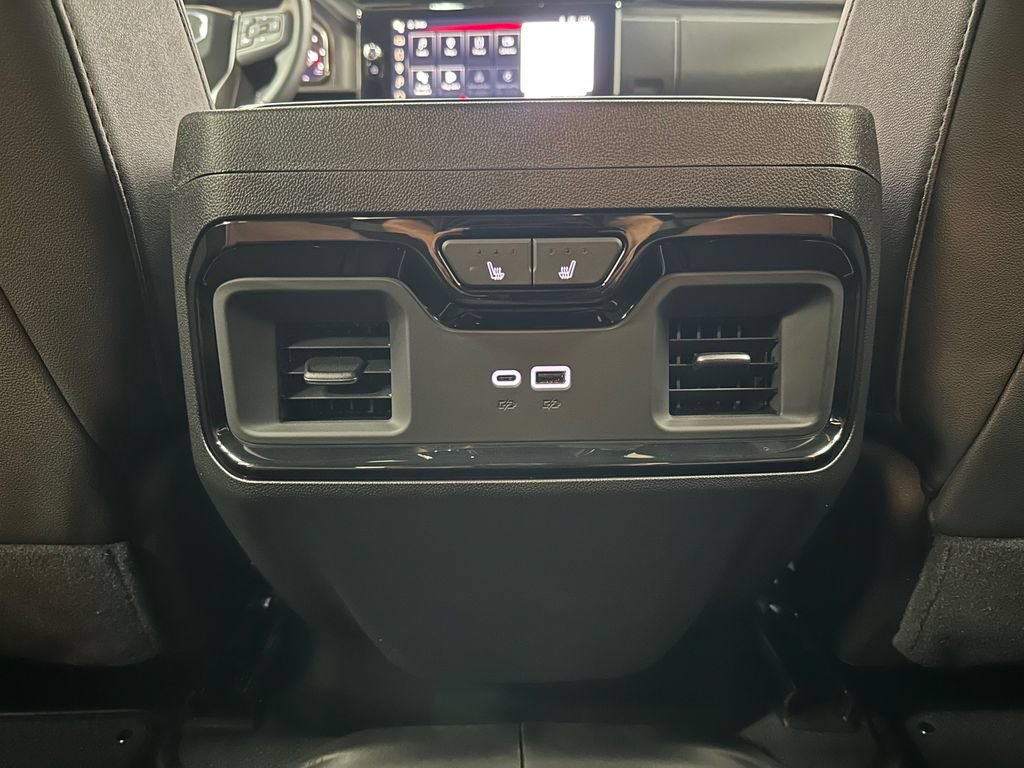Used 2026 GMC Sierra 1500 AT4 w/ Technology Package AWD/4WD image 23