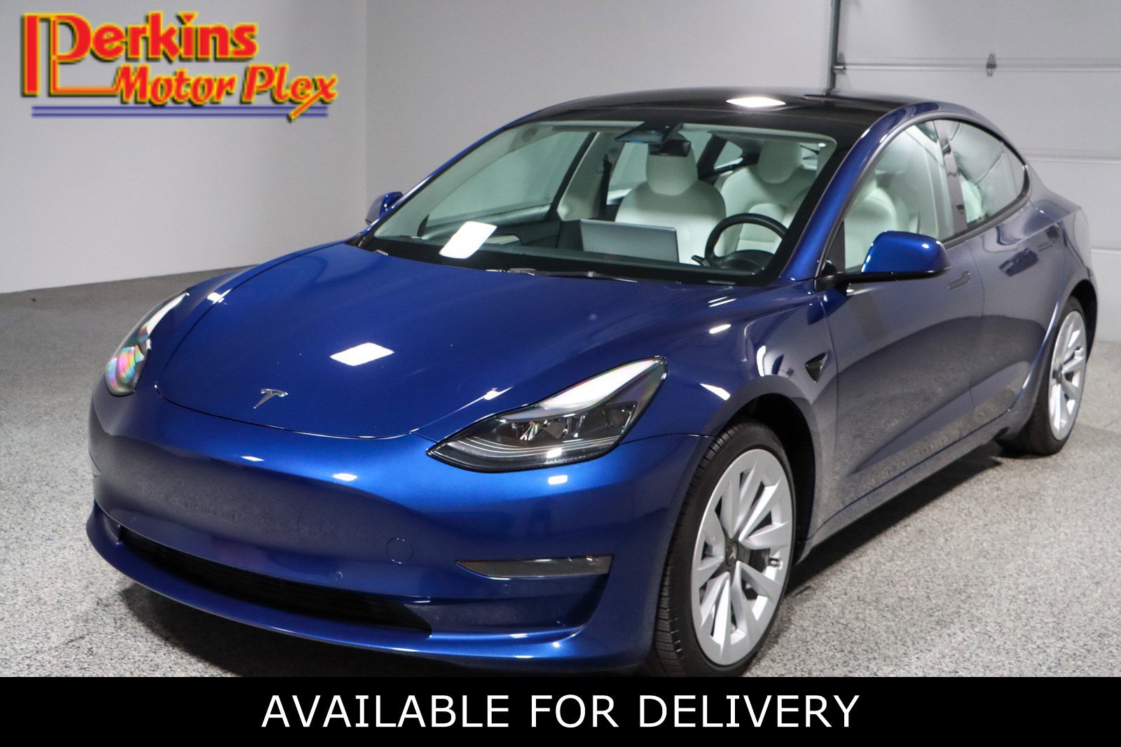 Used 2022 Tesla Model 3 Long Range image 1