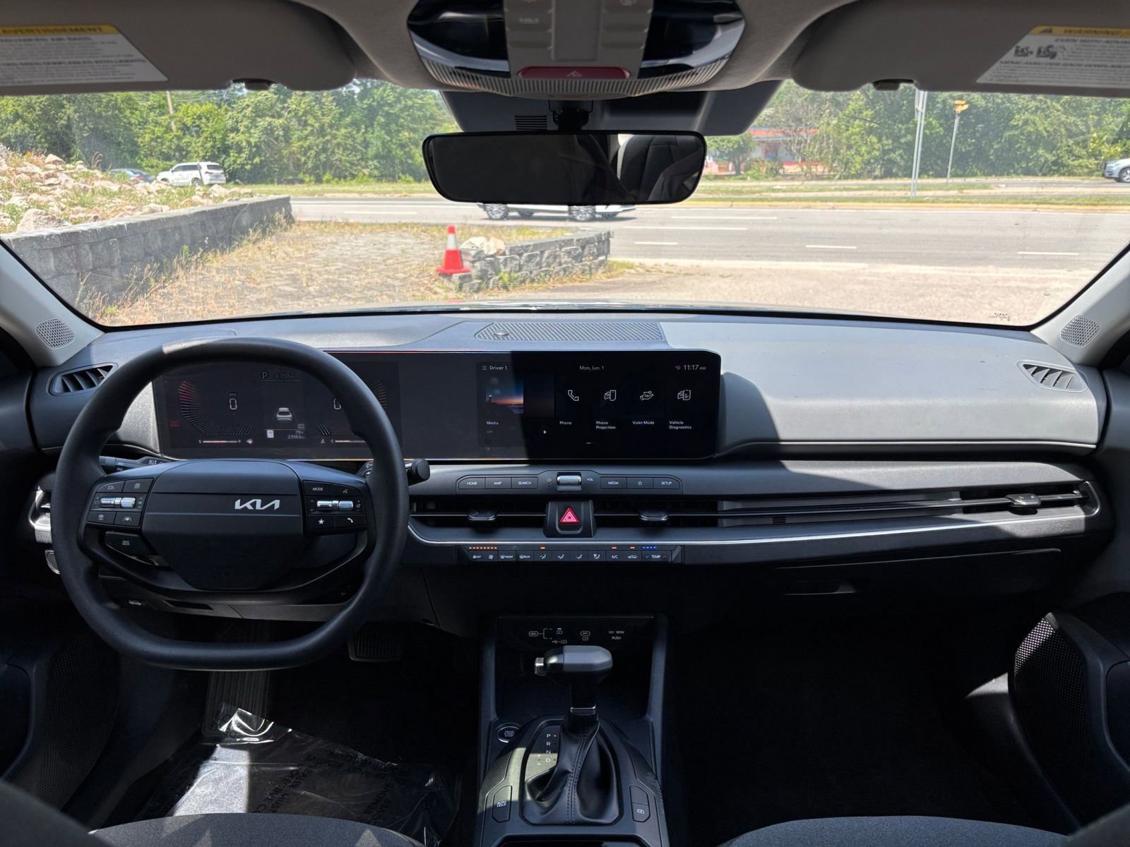 Used 2025 Kia K4 FWD image 30