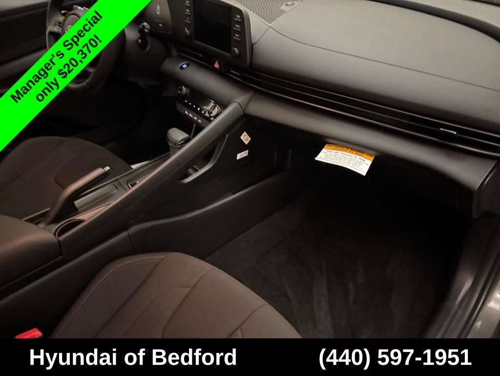 Certified 2026 Hyundai Elantra Sport FWD image 19