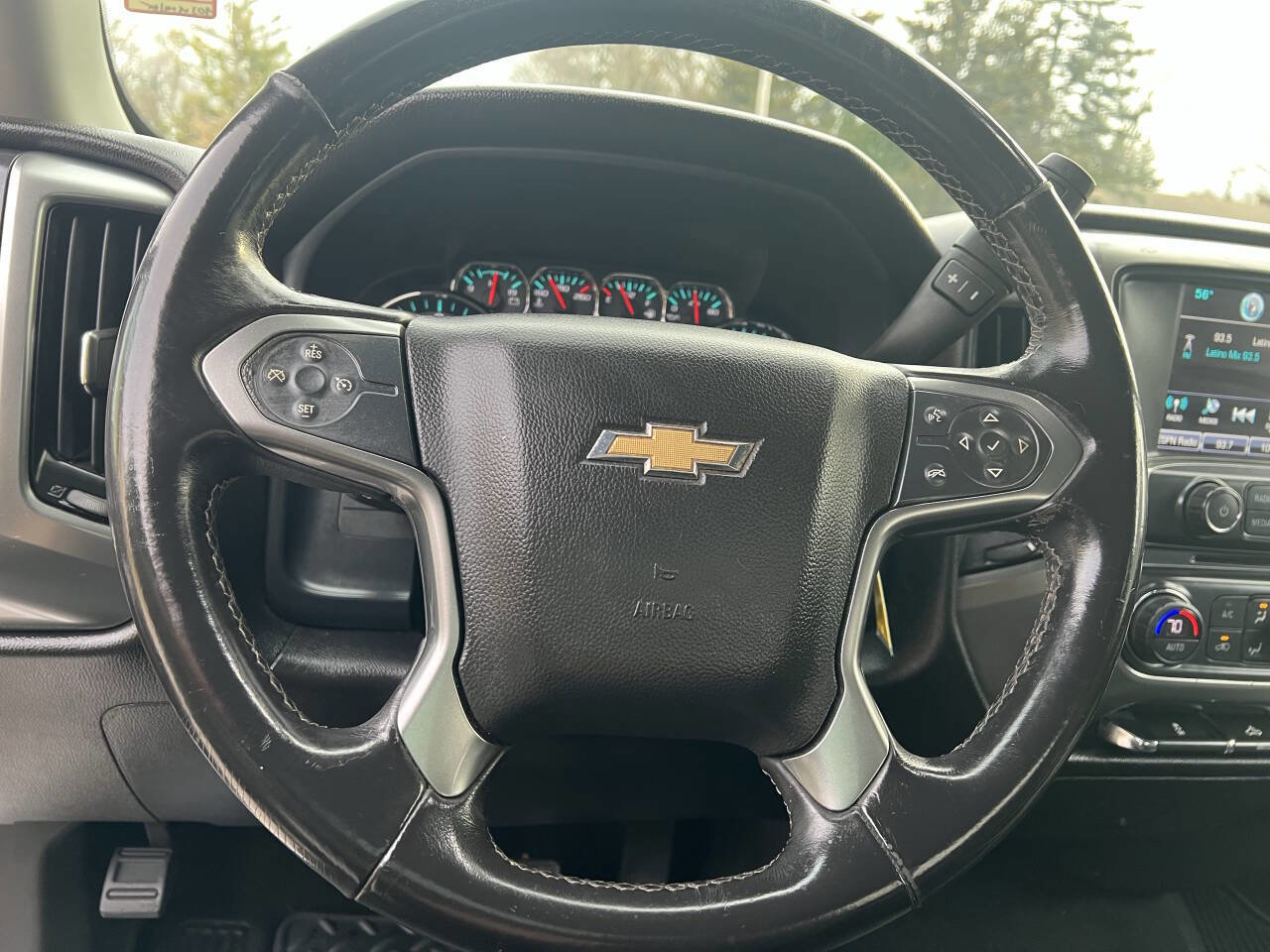 Used 2017 Chevrolet Silverado 1500 LT w/ All Star Edition image 31