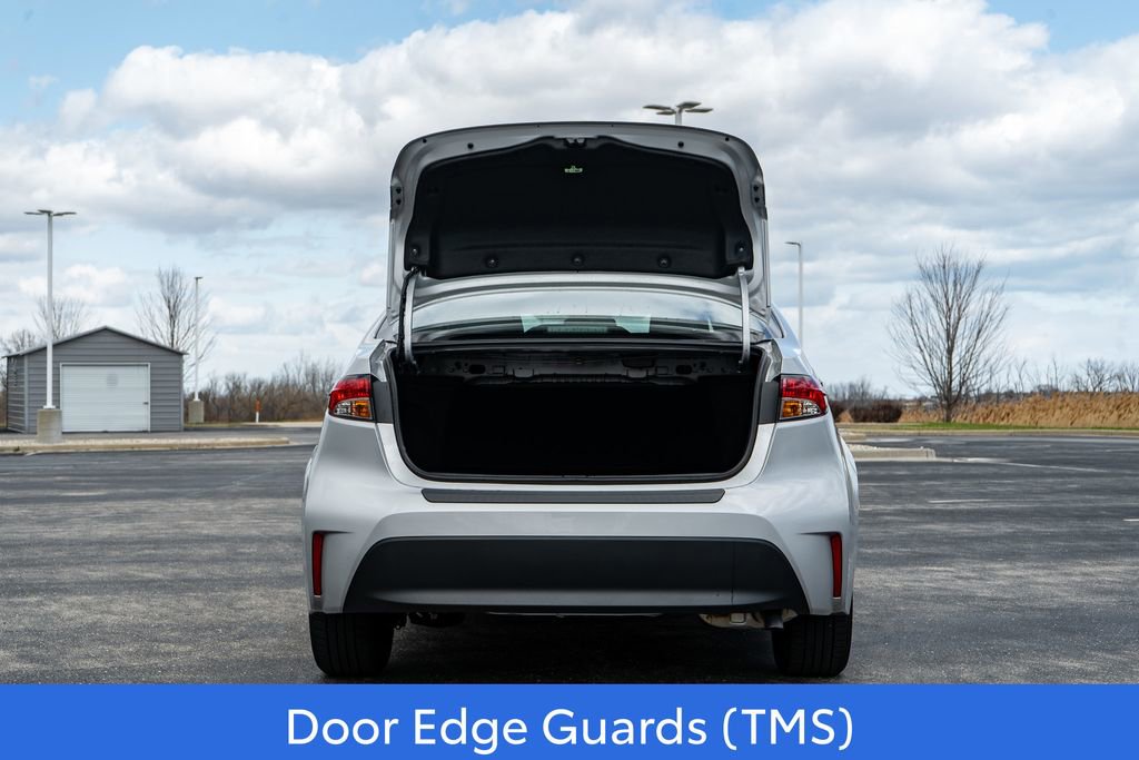 Used 2024 Toyota Corolla LE image 10