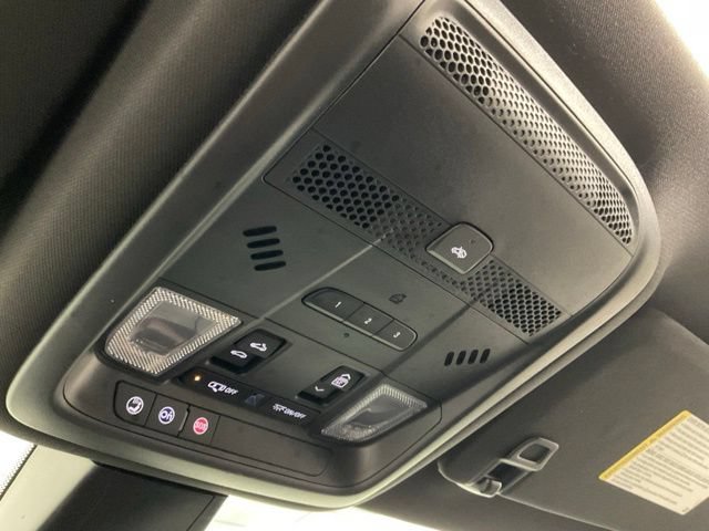 Used 2024 Cadillac XT6 Sport w/ Technology Package AWD/4WD image 21