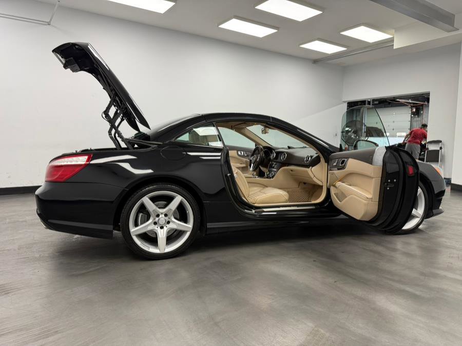 Used 2013 Mercedes-Benz SL 550 image 45
