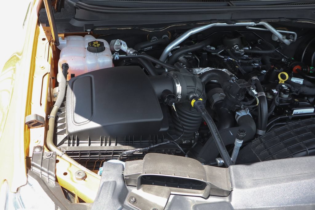 Used 2019 Ford Ranger XLT w/ Equipment Group 302A Luxury AWD/4WD image 14
