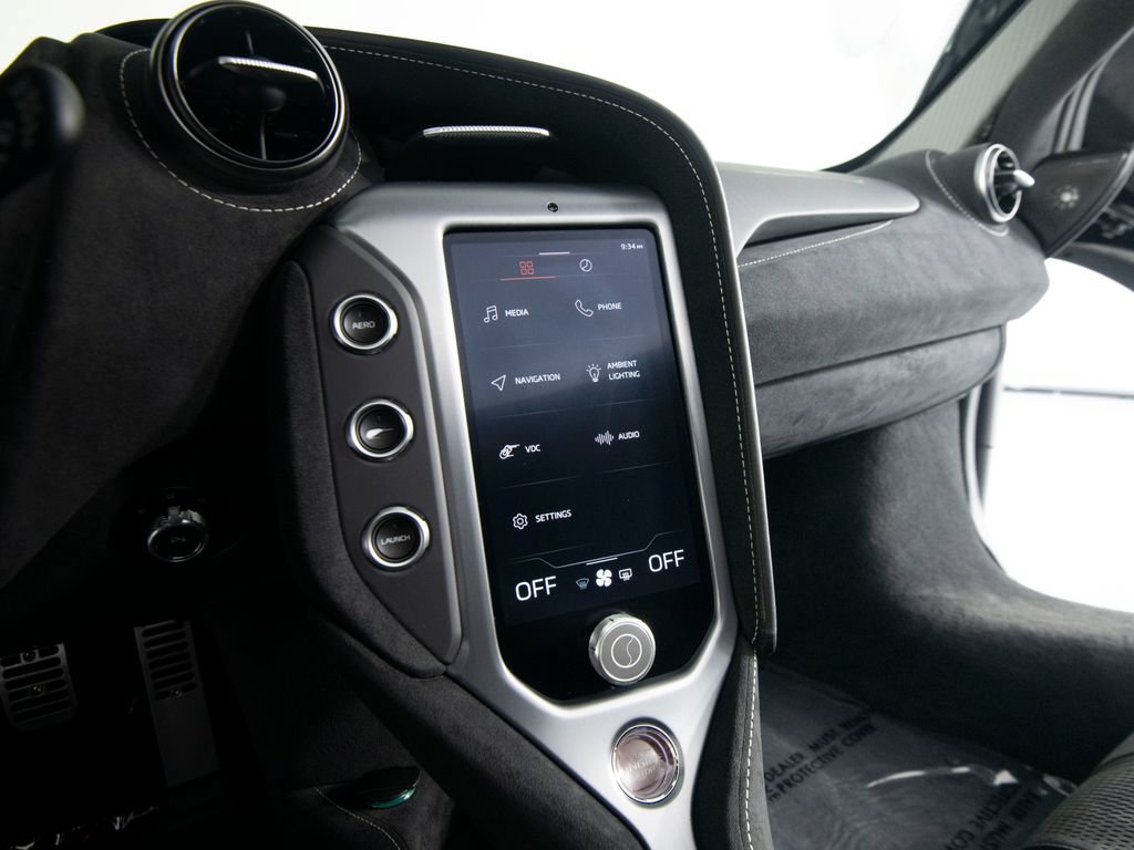 Used 2024 McLaren 750S Spider RWD image 22