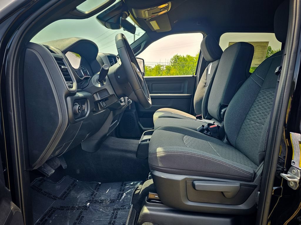 New 2026 RAM 2500 Tradesman AWD/4WD image 15