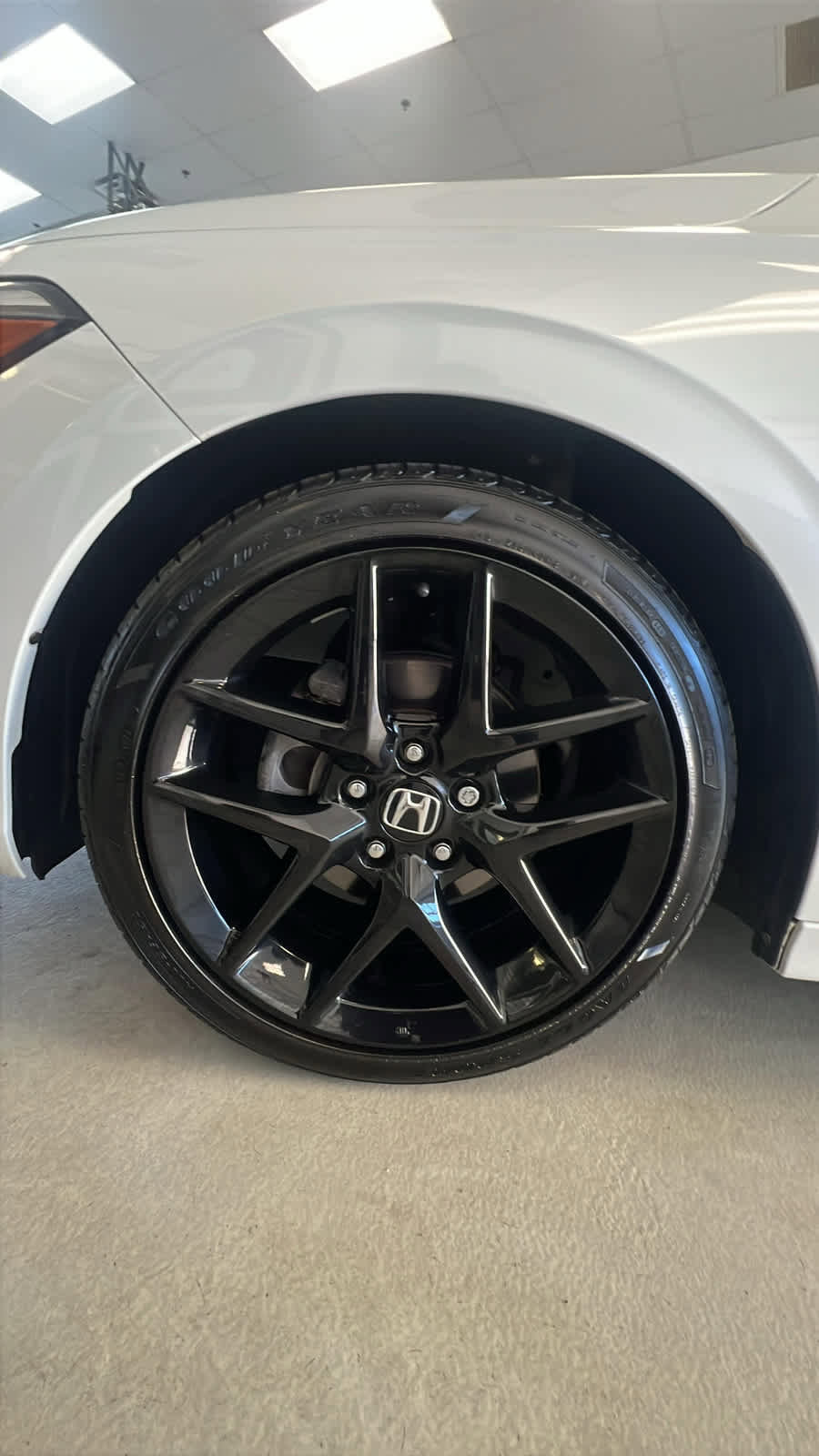 Used 2023 Honda Civic Sport image 4