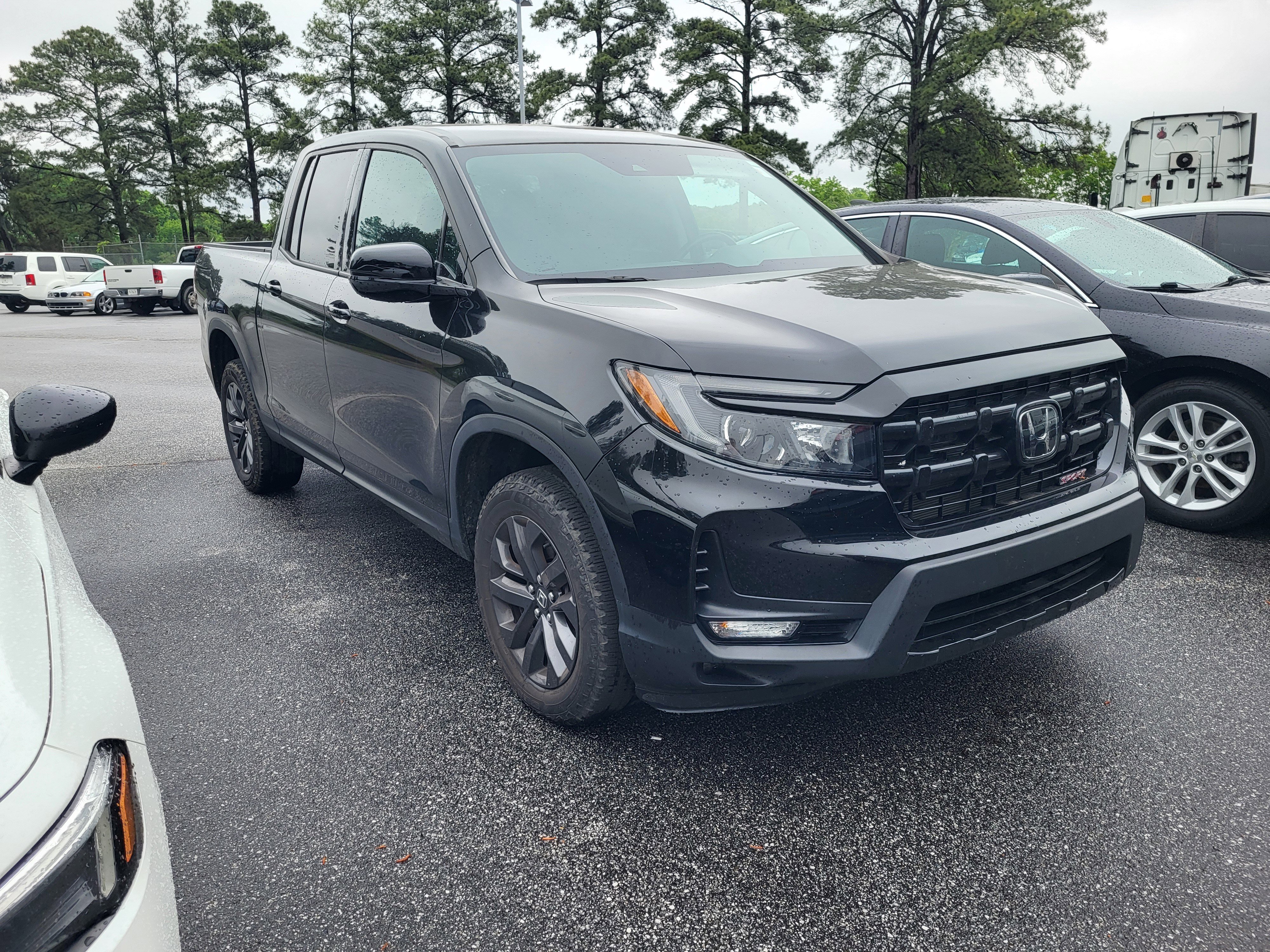 Used 2024 Honda Ridgeline Sport image 3