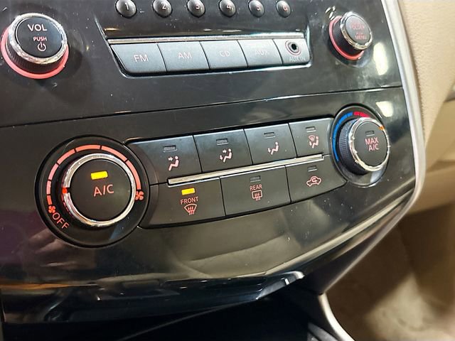 Used 2013 Nissan Altima 2.5 S FWD image 28