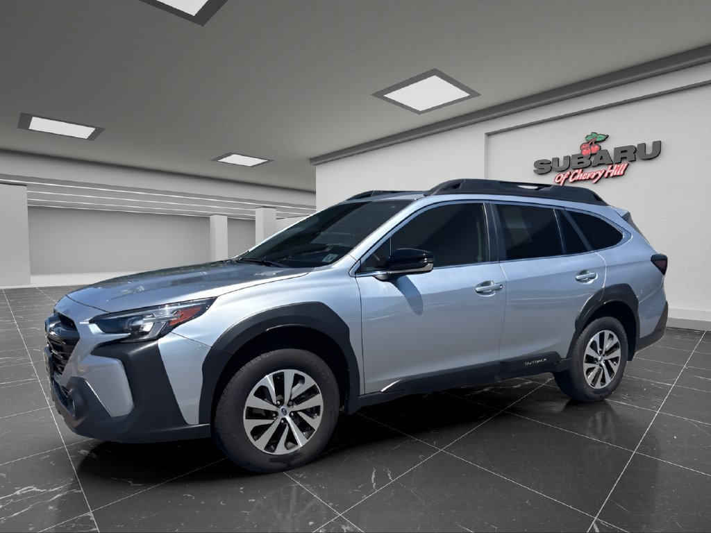 Certified 2025 Subaru Outback Premium AWD/4WD image 7