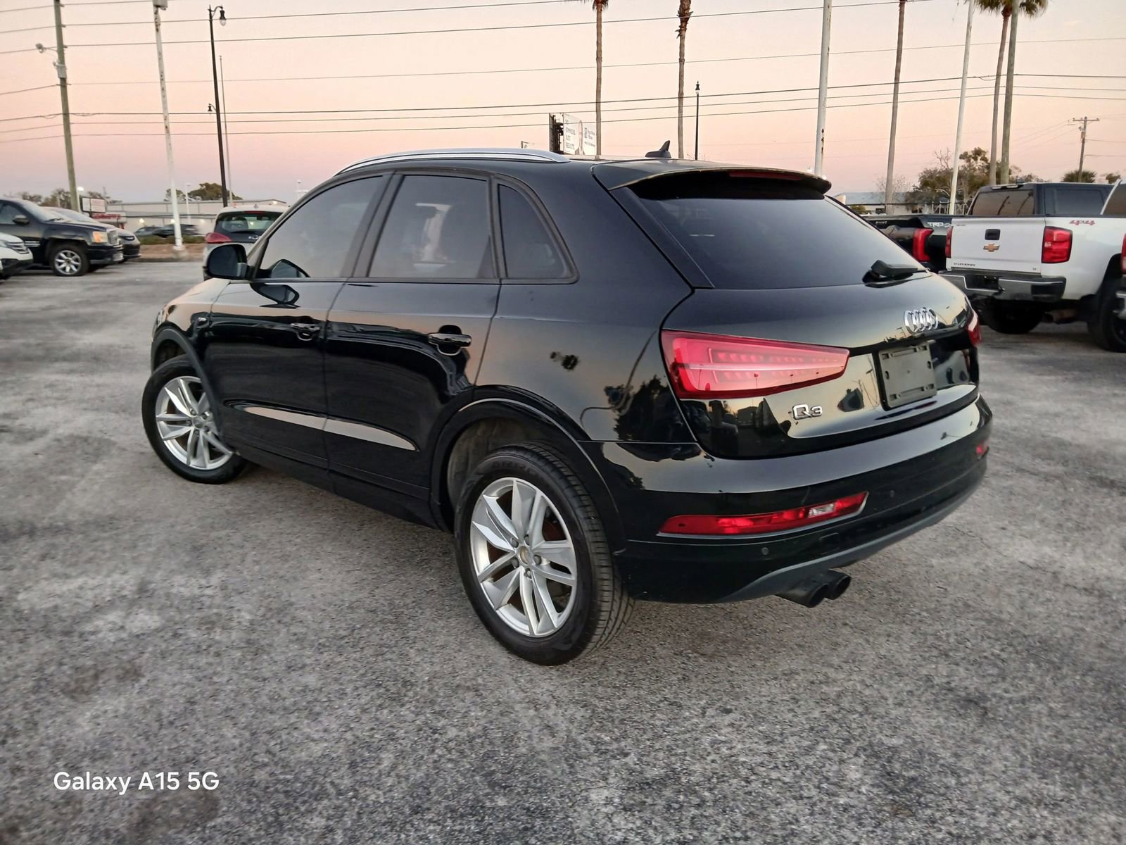 Used 2018 Audi Q3 2.0T Premium FWD image 4