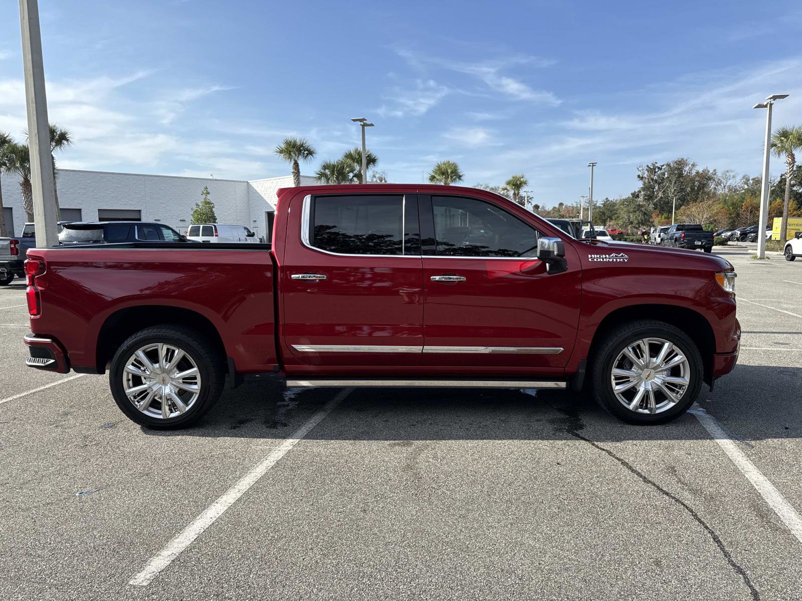 Used 2022 Chevrolet Silverado 1500 High Country w/ High Country Premium Package image 2
