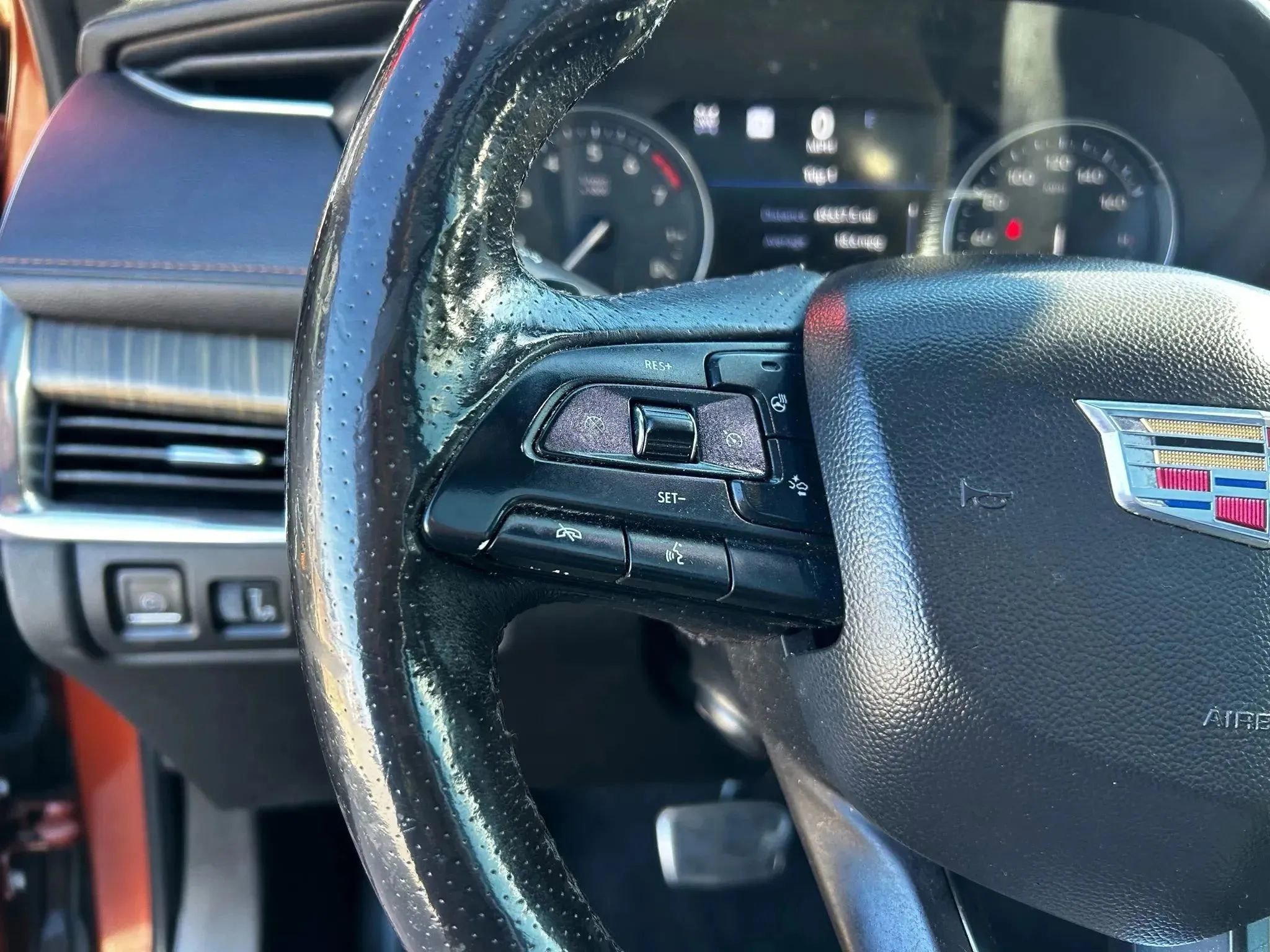 Used 2019 Cadillac XT4 Sport AWD/4WD image 14