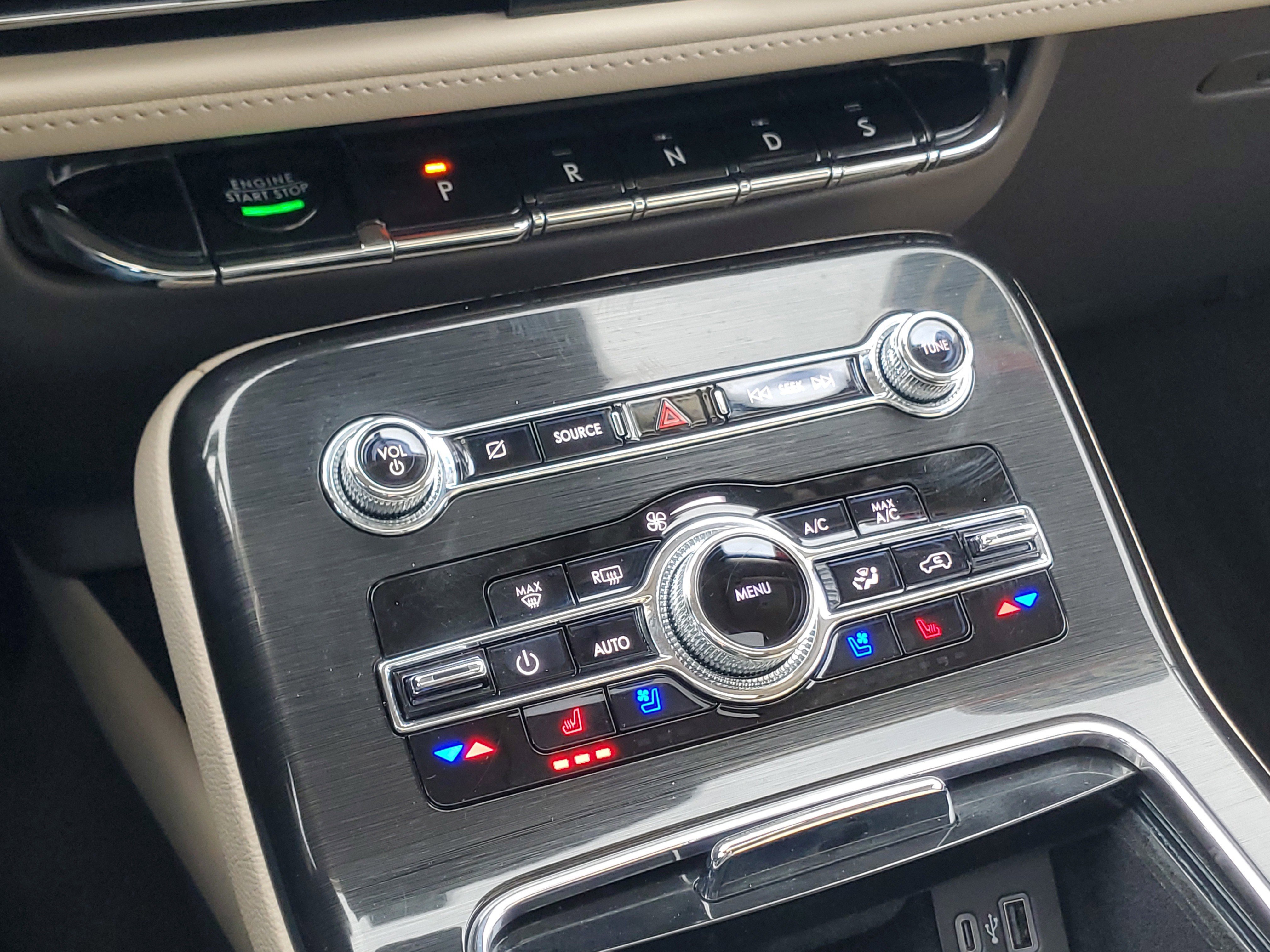 Certified 2022 Lincoln Nautilus Reserve w/ Equipment Group 201A image 18