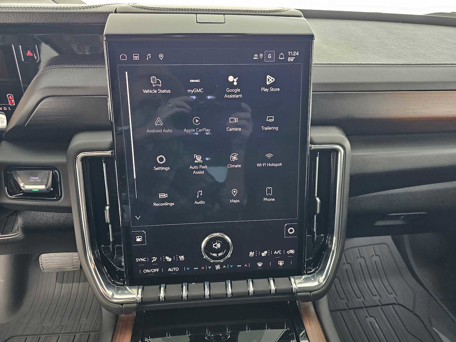 New 2026 GMC Yukon Denali AWD/4WD image 27
