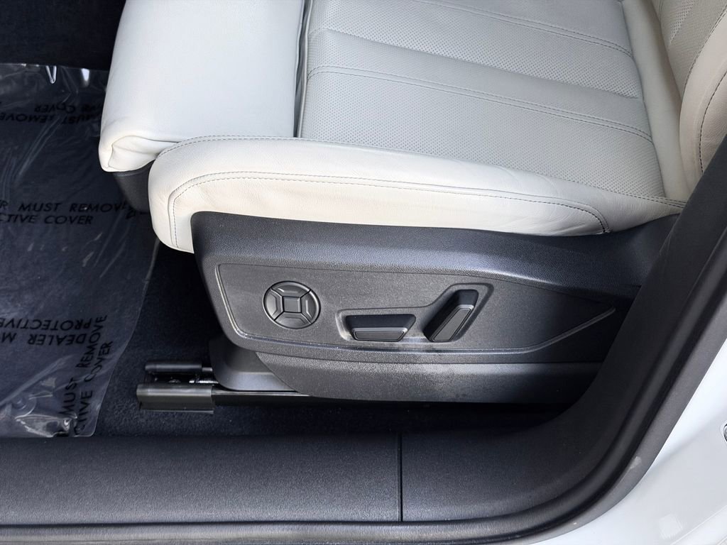 Certified 2025 Audi Q5 Premium Plus w/ Premium Plus image 22