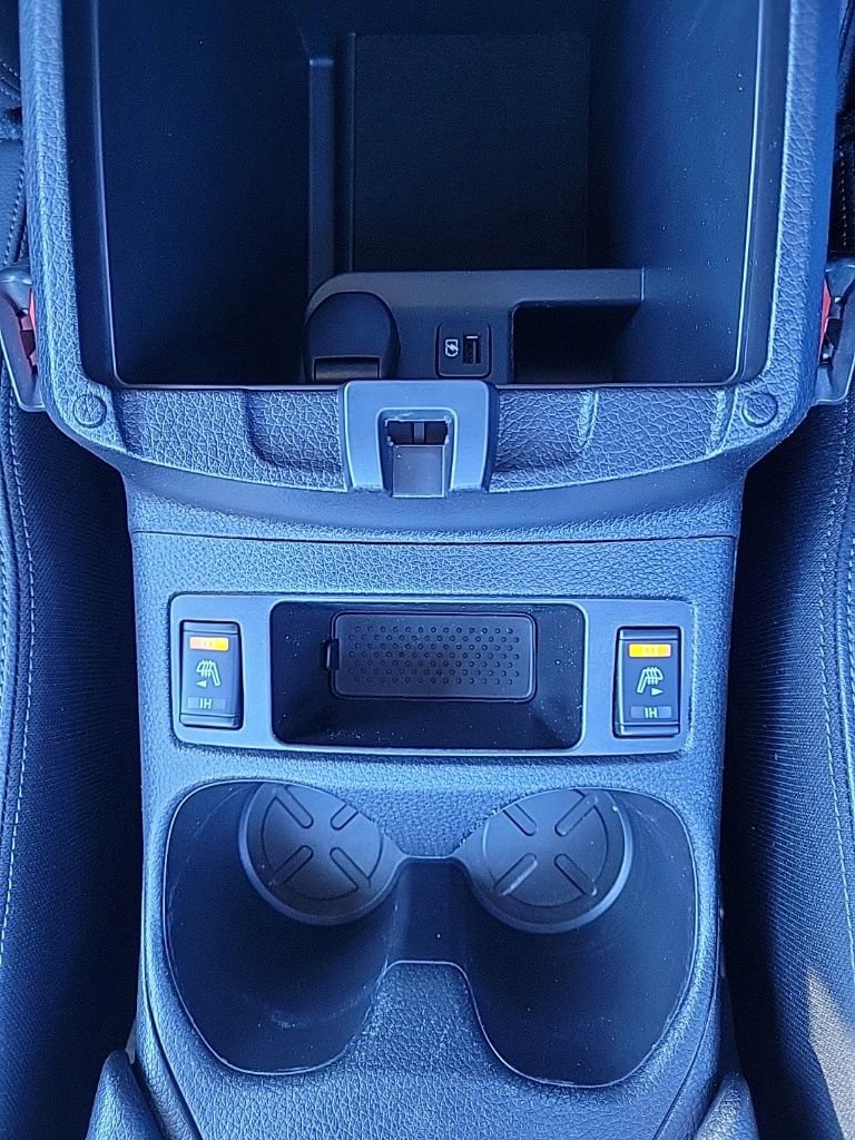 Used 2022 Nissan Rogue Sport SV w/ Technology Package image 14