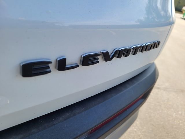 Used 2024 GMC Acadia Elevation image 29