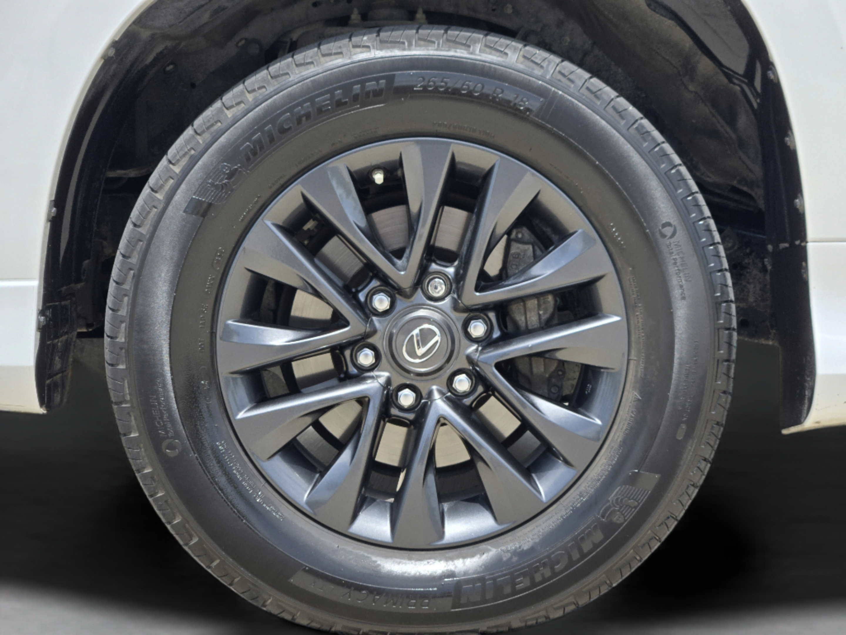 Used 2022 Lexus GX 460 Premium w/ Premium Package AWD/4WD image 38