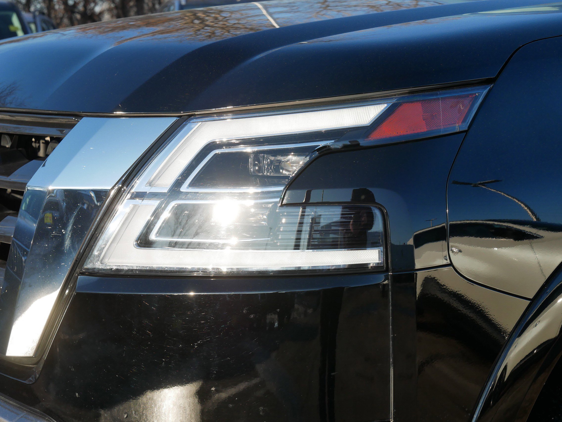 Certified 2024 Nissan Armada SL w/ Captain's Chairs Package image 16