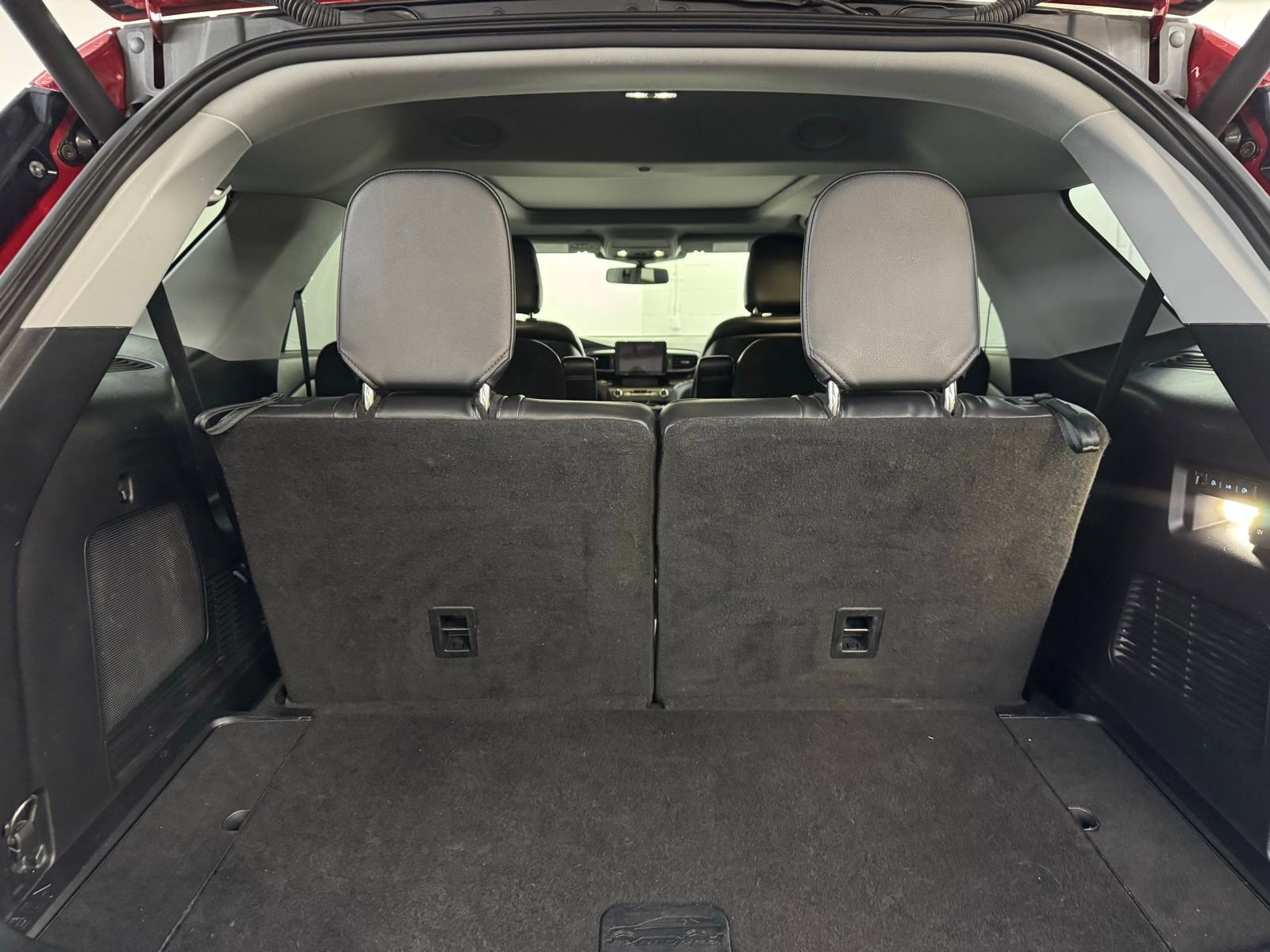 Used 2020 Ford Explorer Limited w/ Equipment Group 310A image 35