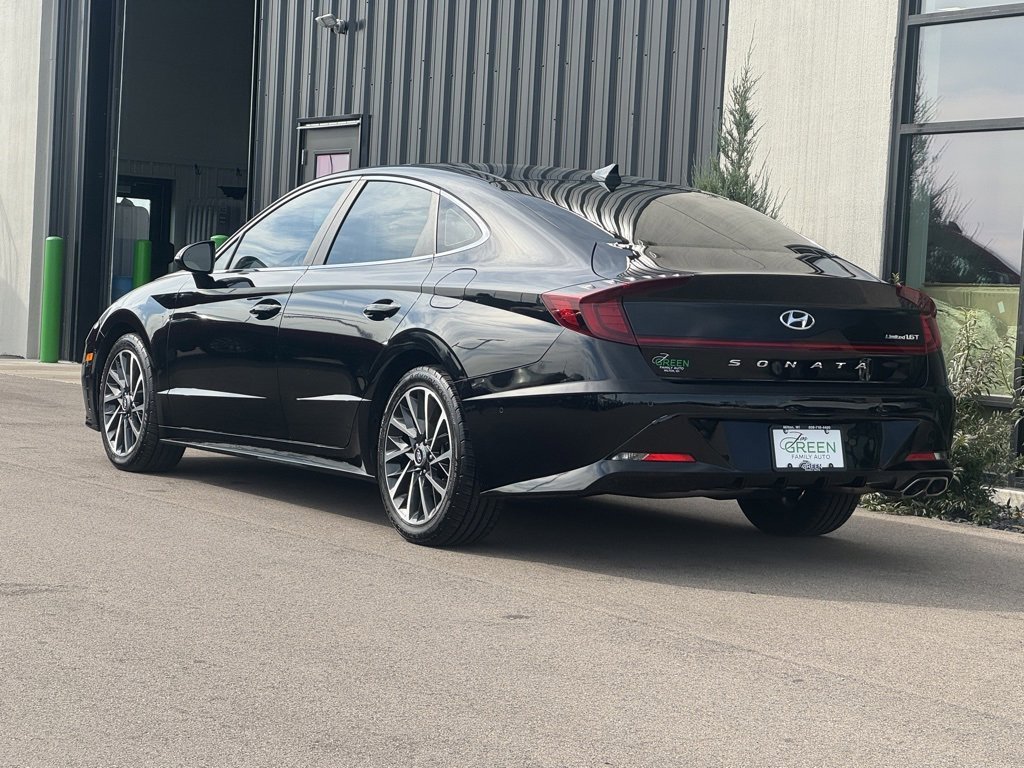 Used 2022 Hyundai Sonata Limited image 3