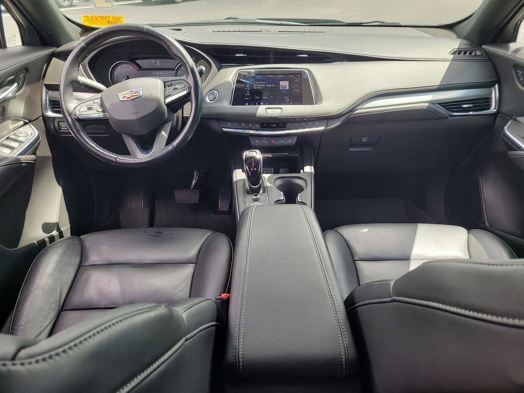 Used 2023 Cadillac XT4 Premium Luxury w/ Cold Weather Package AWD/4WD image 13