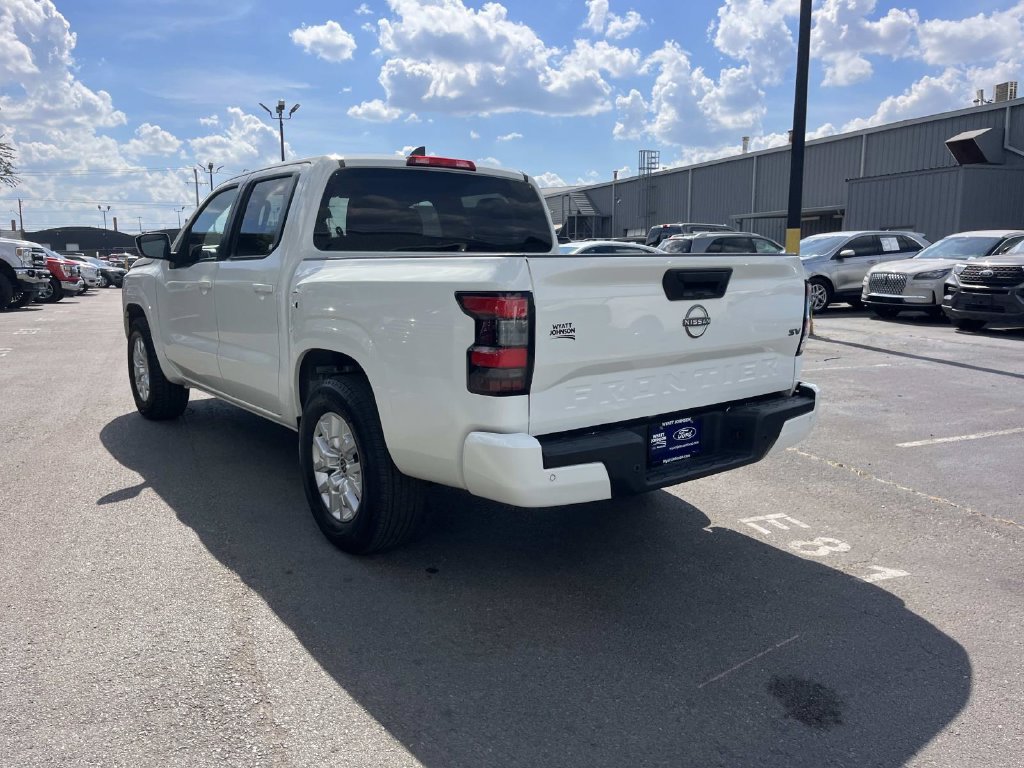 Used 2023 Nissan Frontier SV w/ Technology Package RWD image 6