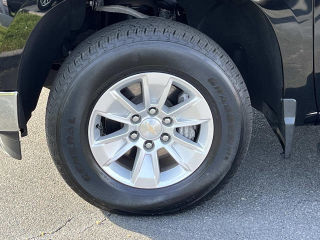 Used 2024 Chevrolet Silverado 1500 LT image 11