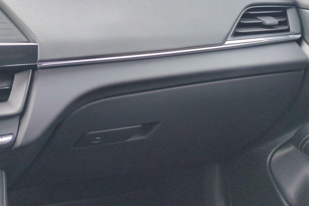 Certified 2026 Cadillac CT4 V Blackwing w/ Driver Assist Package image 30