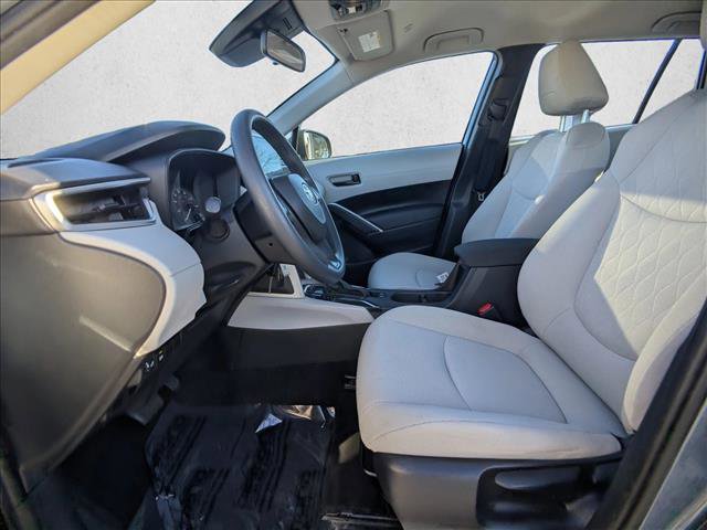 Used 2024 Toyota Corolla Cross L image 18