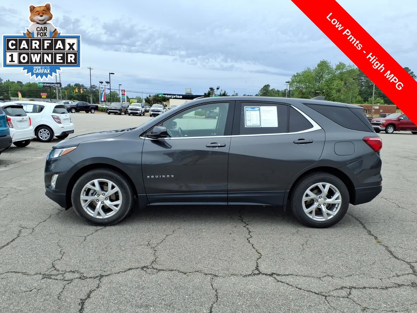 Used 2020 Chevrolet Equinox LT FWD image 2