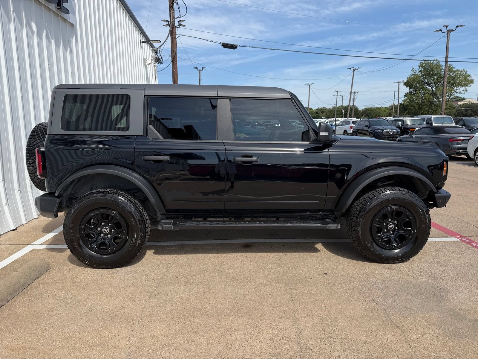 Used 2022 Ford Bronco Wildtrak AWD/4WD image 8