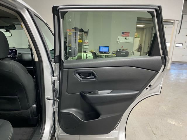 Certified 2024 Nissan Rogue S AWD/4WD image 26