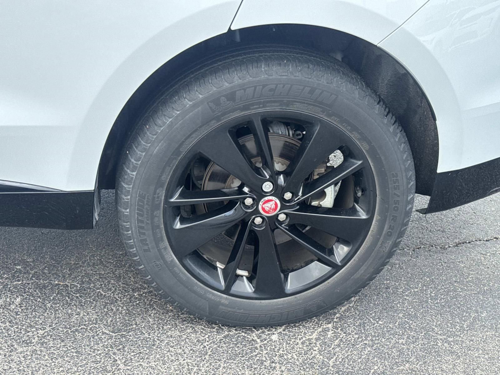 Used 2022 Jaguar F-PACE S image 3